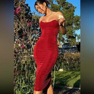 NWT- Fashion Nova All Ruched & Ready Midi Dress - Wine (Small)